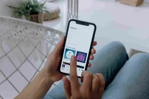 Spotify와 Apple Music의 파티용 플레이리스트
